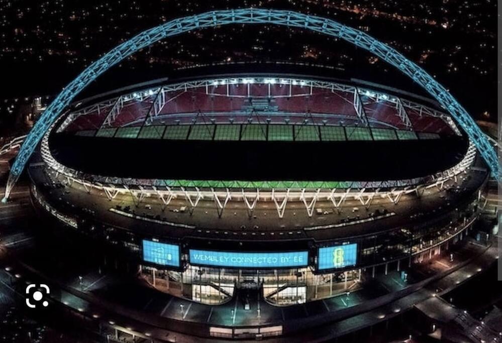 Apartament Cosy Studio Wembley Stadium Gem Zewnętrze zdjęcie