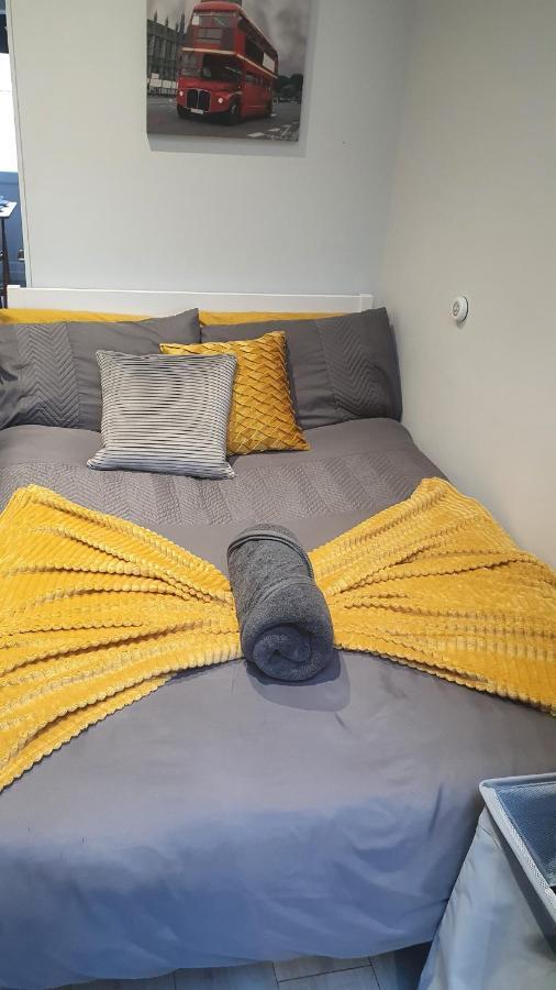 Apartament Cosy Studio Wembley Stadium Gem Zewnętrze zdjęcie