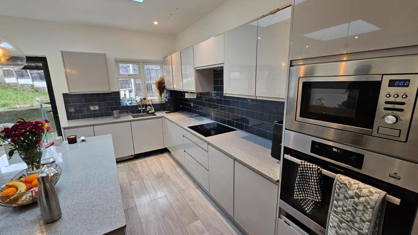 Apartament Cosy Studio Wembley Stadium Gem Zewnętrze zdjęcie